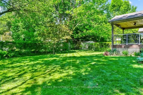 1055 Welwyn Drive Mississauga ON L5J 3J2