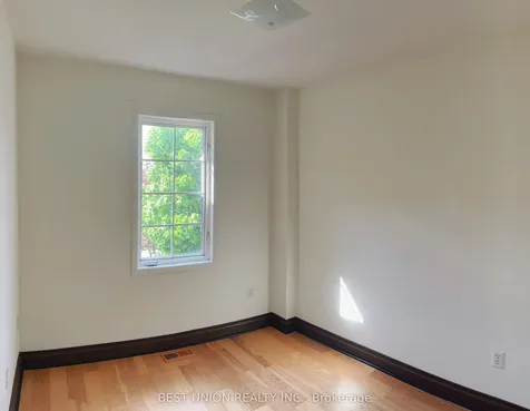 2864 Westbury Court Mississauga ON L5M 6B3