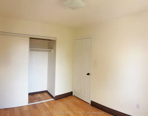 2864 Westbury Court Mississauga ON L5M 6B3