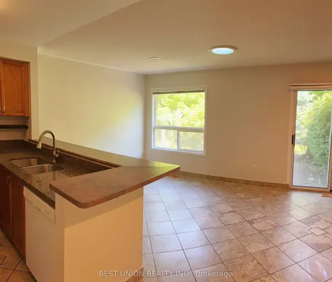 2864 Westbury Court Mississauga ON L5M 6B3