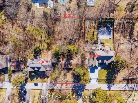 1252 Mona Road Mississauga ON L5G 3A1