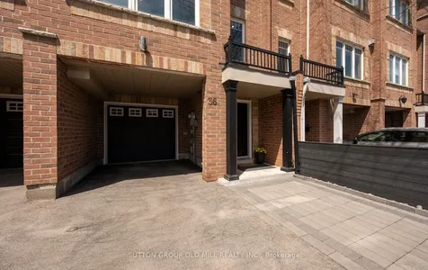 36 Clockwork Lane Toronto ON M8Y 4H5