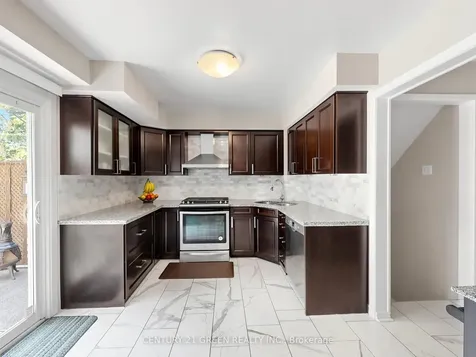 2409 Paula Court Burlington ON L7P 4M1