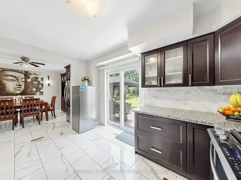 2409 Paula Court Burlington ON L7P 4M1
