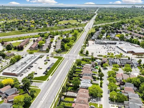 2409 Paula Court Burlington ON L7P 4M1