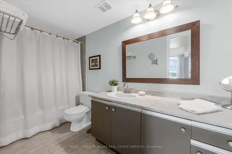 5090 Pinedale Avenue Burlington ON L7L 3V8