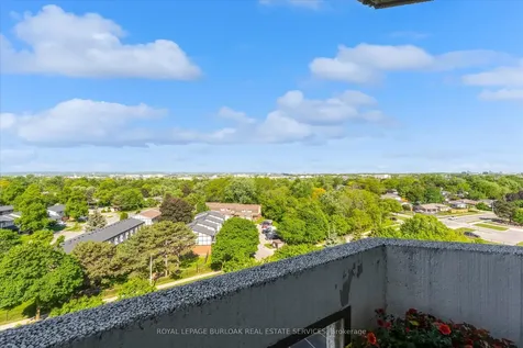 5090 Pinedale Avenue Burlington ON L7L 3V8