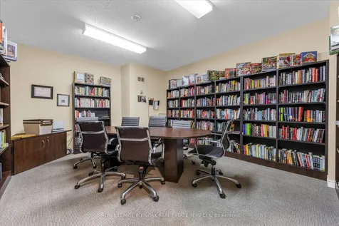 5090 Pinedale Avenue Burlington ON L7L 3V8