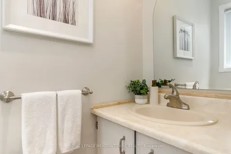 2130 Varency Drive Mississauga ON L5K 1C3