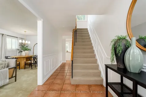 2130 Varency Drive Mississauga ON L5K 1C3