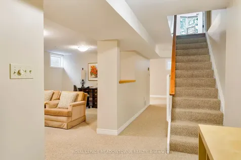 2130 Varency Drive Mississauga ON L5K 1C3