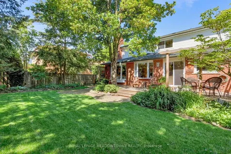 2130 Varency Drive Mississauga ON L5K 1C3