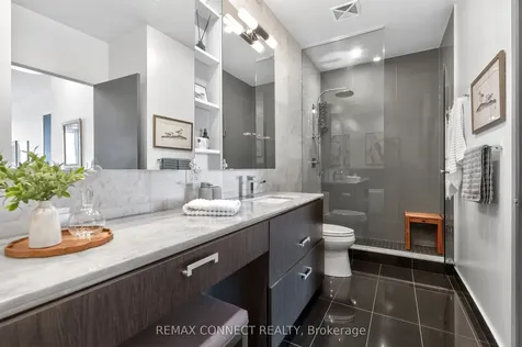1830 Bloor Street W Toronto ON M6P 0A2