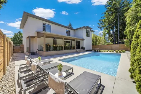 1189 Tisdale Street Oakville ON L6L 2S9