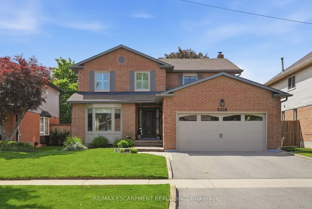 2418 Butternut Crescent Burlington ON L7M 3L3