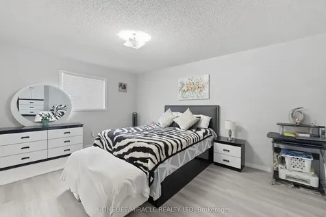 37 Prairie Rose Circle Brampton ON L6R 1R6