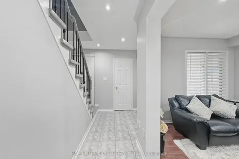 37 Prairie Rose Circle Brampton ON L6R 1R6