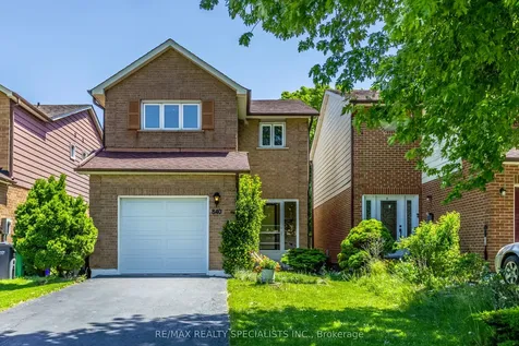 840 Messenger Meadow Drive Mississauga ON L5C 3T2