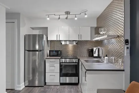 171 Symons Street Toronto ON M8V 1V1