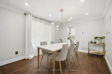 4127 Colonial Drive Mississauga ON L5L 4E8