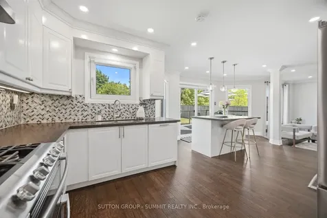 4127 Colonial Drive Mississauga ON L5L 4E8