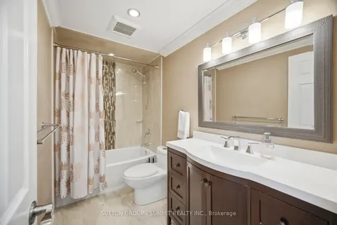 4127 Colonial Drive Mississauga ON L5L 4E8