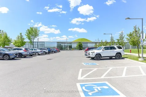 15 Peach Drive S Brampton ON L6R 0W5