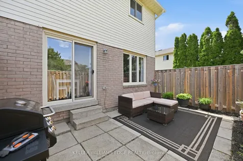 2470 Headon Forest Drive Burlington ON L7M 3X4