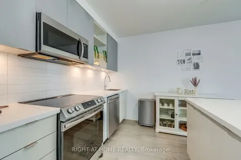 4675 Metcalfe Avenue Mississauga ON L5M 0Z8