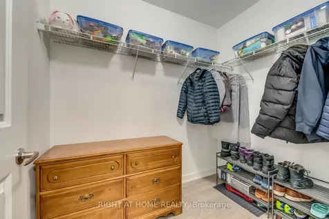 4675 Metcalfe Avenue Mississauga ON L5M 0Z8