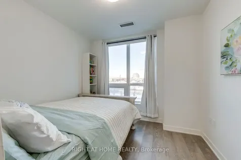 4675 Metcalfe Avenue Mississauga ON L5M 0Z8