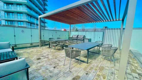 4675 Metcalfe Avenue Mississauga ON L5M 0Z8