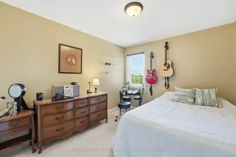 11 Crannyfield Drive Brampton ON L7A 3X1