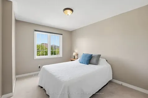 11 Crannyfield Drive Brampton ON L7A 3X1