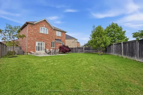 11 Crannyfield Drive Brampton ON L7A 3X1