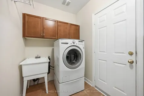 11 Crannyfield Drive Brampton ON L7A 3X1