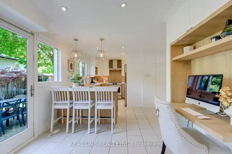 165 Arichat Road Oakville ON L6J 5N5