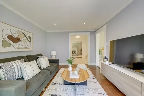 165 Arichat Road Oakville ON L6J 5N5