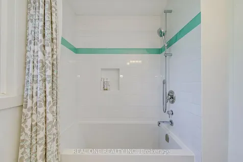 165 Arichat Road Oakville ON L6J 5N5