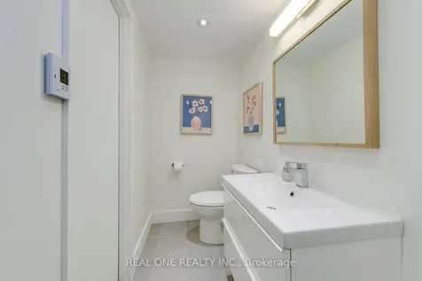 165 Arichat Road Oakville ON L6J 5N5