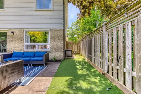 165 Arichat Road Oakville ON L6J 5N5