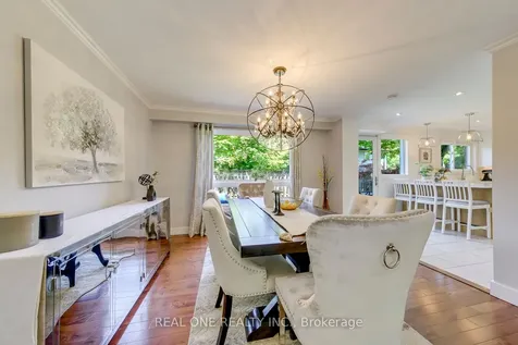 165 Arichat Road Oakville ON L6J 5N5