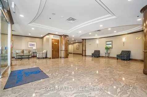 15 Michael Power Place Toronto ON M9A 5G4