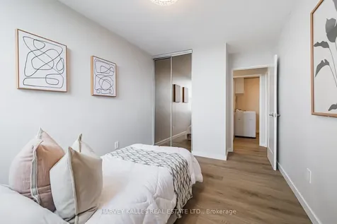 155 Marlee Avenue Toronto ON M6B 4B5