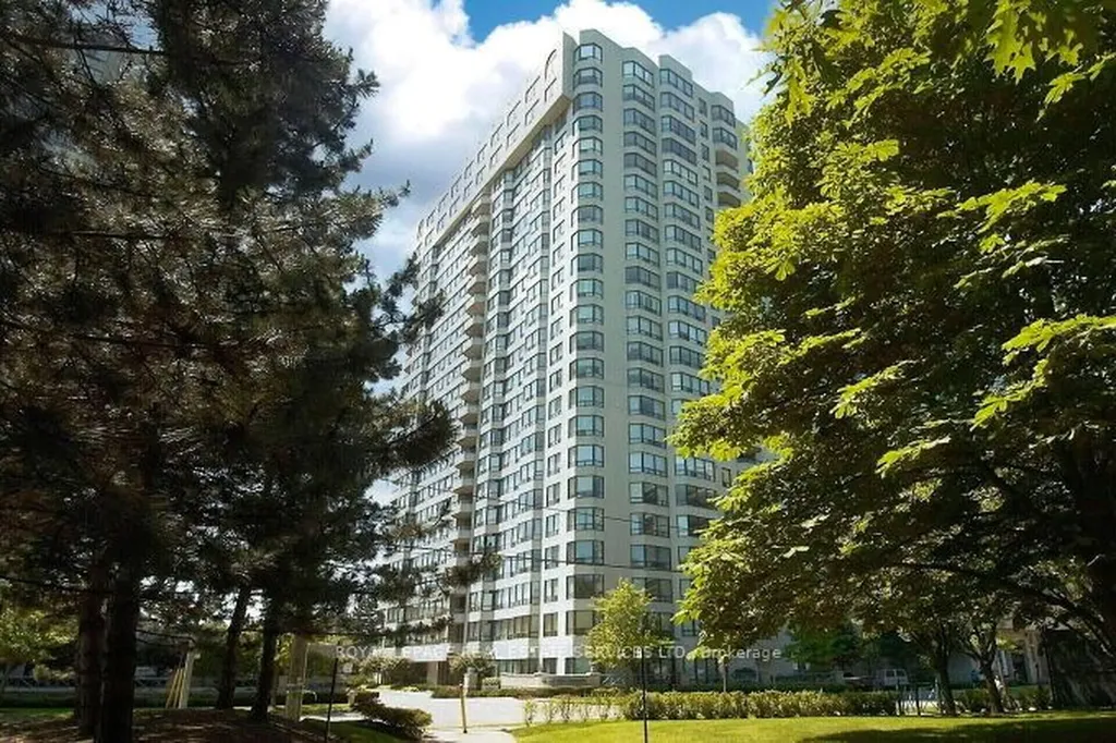 1 Aberfoyle Crescent Toronto ON M8X 2X8