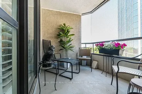 1 Aberfoyle Crescent Toronto ON M8X 2X8
