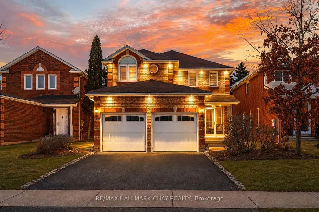 72 Ravenscliffe Court Brampton ON L6X 4N9
