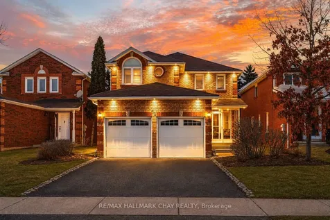 72 Ravenscliffe Court Brampton ON L6X 4N9