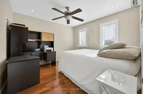 72 Ravenscliffe Court Brampton ON L6X 4N9
