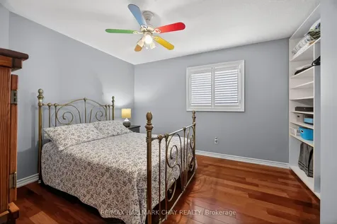 72 Ravenscliffe Court Brampton ON L6X 4N9
